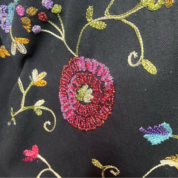 The Quacker Factory Embroidered Beaders Women’s Jacket, size 1X. - Picture 7 of 9